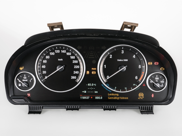 X5 F15 Analoganzeigen defekt Kombiinstrument